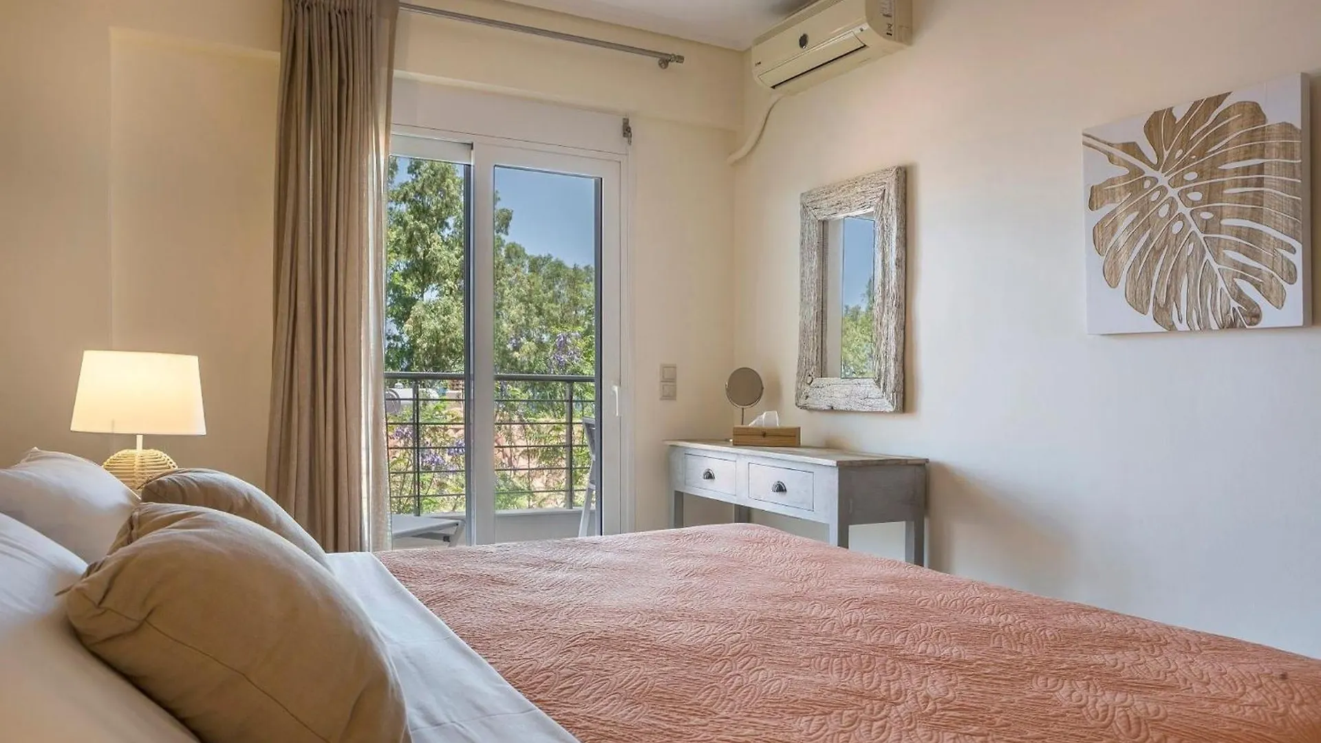 Deluxe Kefalonia Apartment Apartment Tangerine 1 Bedroom Pool Sea View Karavomilos カラヴォミロス